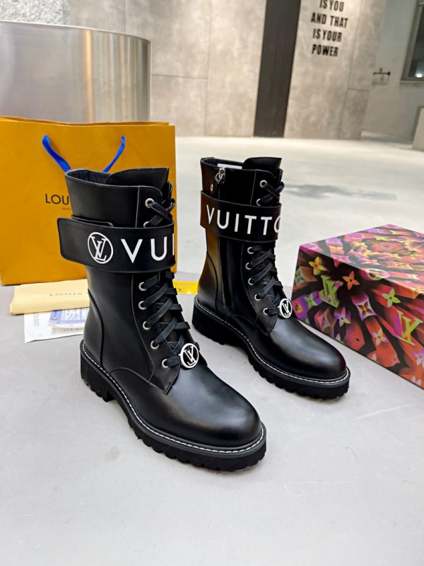LV Women Boots Black LVS-065