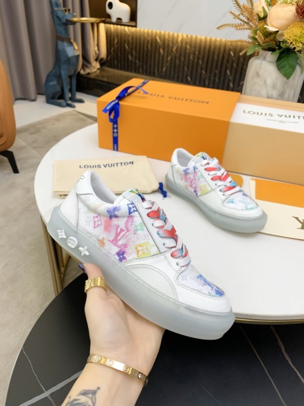 LV Women Sneaker LVS-142