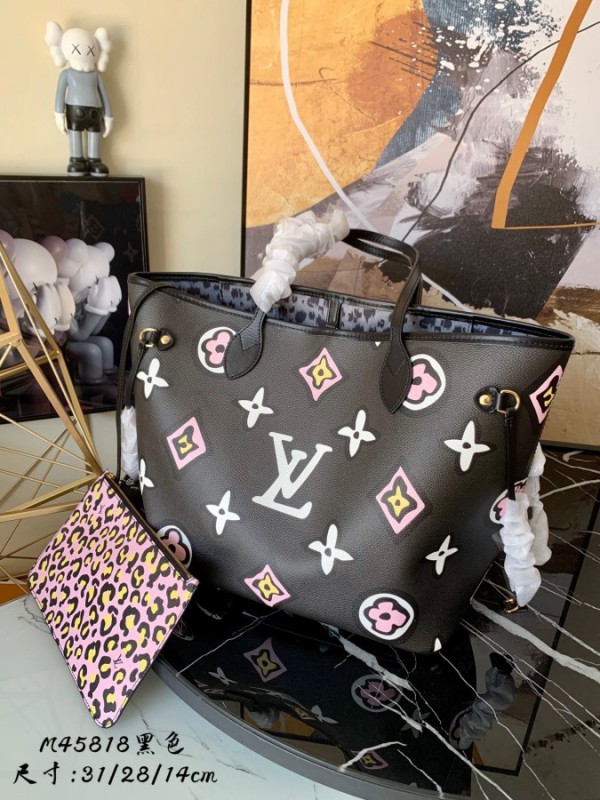 Louis Vuitton Neverfull MM Tote Bag M45818