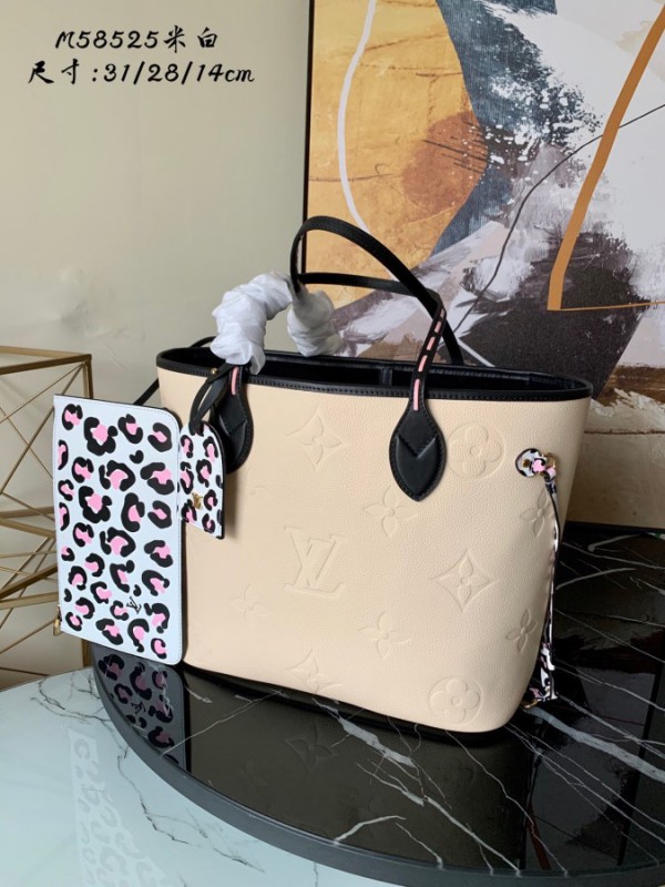 Louis Vuitton Neverfull MM Tote Bag M58525