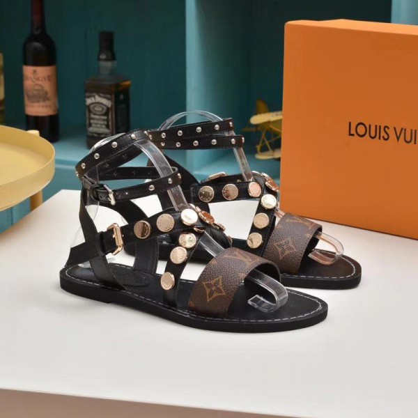 Louis Vuitton Women Sandals (LV-SH-A405)