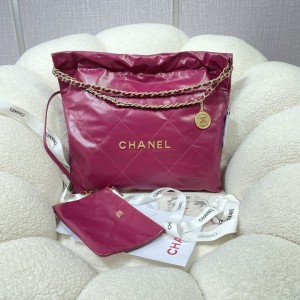 Chanel 22 Medium Handbag - 22BAG063