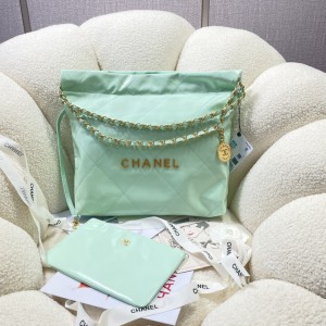 Chanel 22 Small Handbag - 22BAG074
