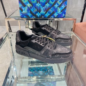 LV Trainer Sneaker Black LVS-041