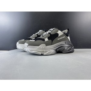 Balenciaga Triple S Sneaker Gradient Grey (BAL-W21)