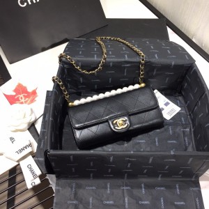 Chanel Clutch with Chain (CH-BG-N076)